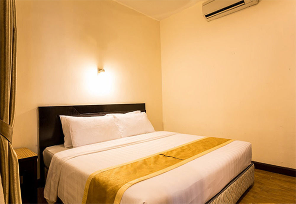 Hotel Tower Regency & 4*