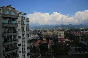 Hotel Tower Regency & 4*