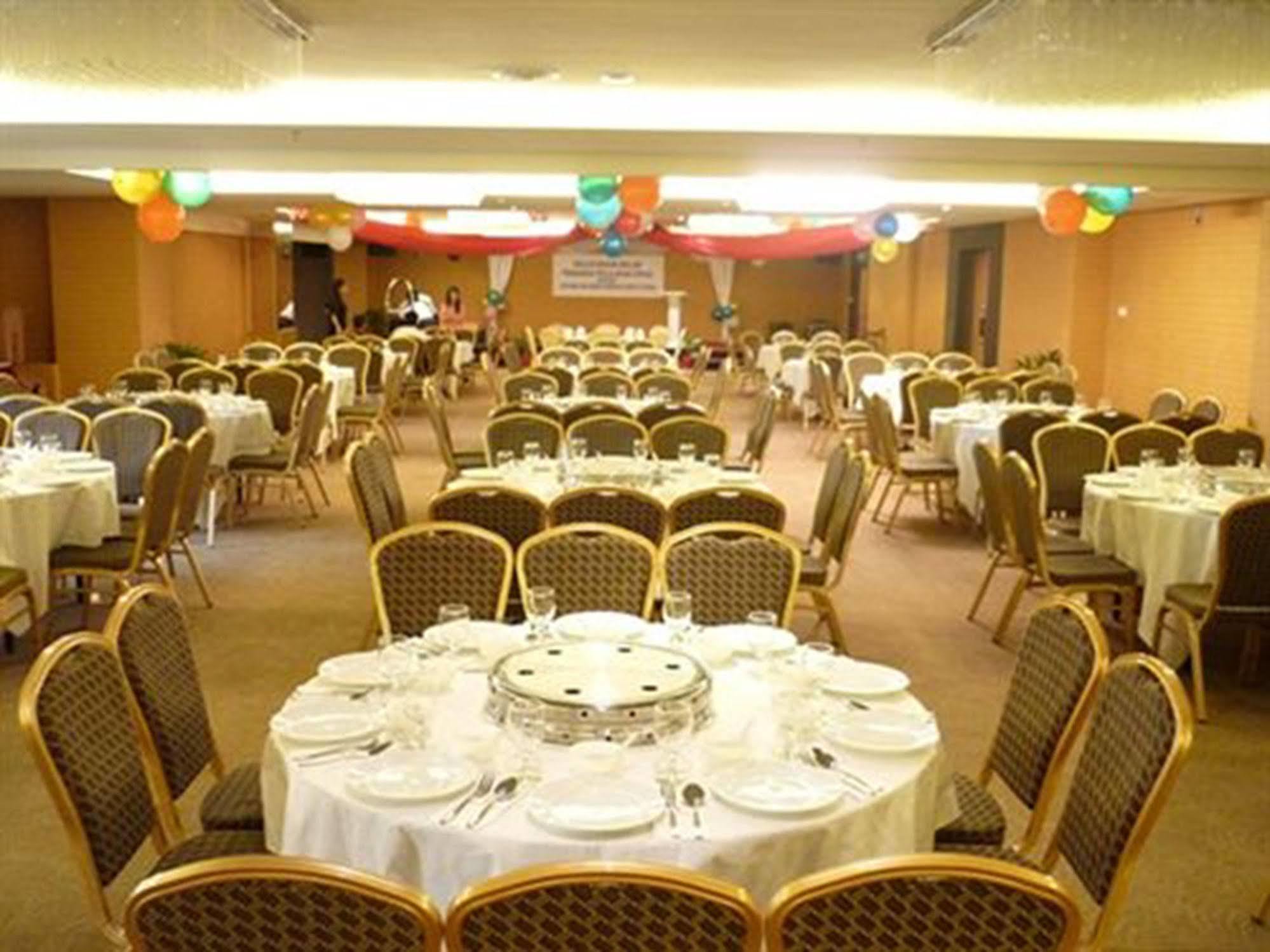 Hotel Tower Regency &